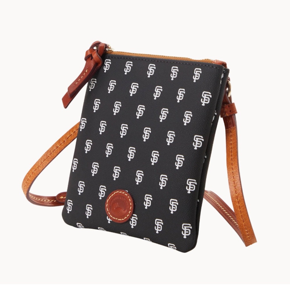 NWT Dooney & Bourke MLB Giants Small North South Top Zip  Crossbody